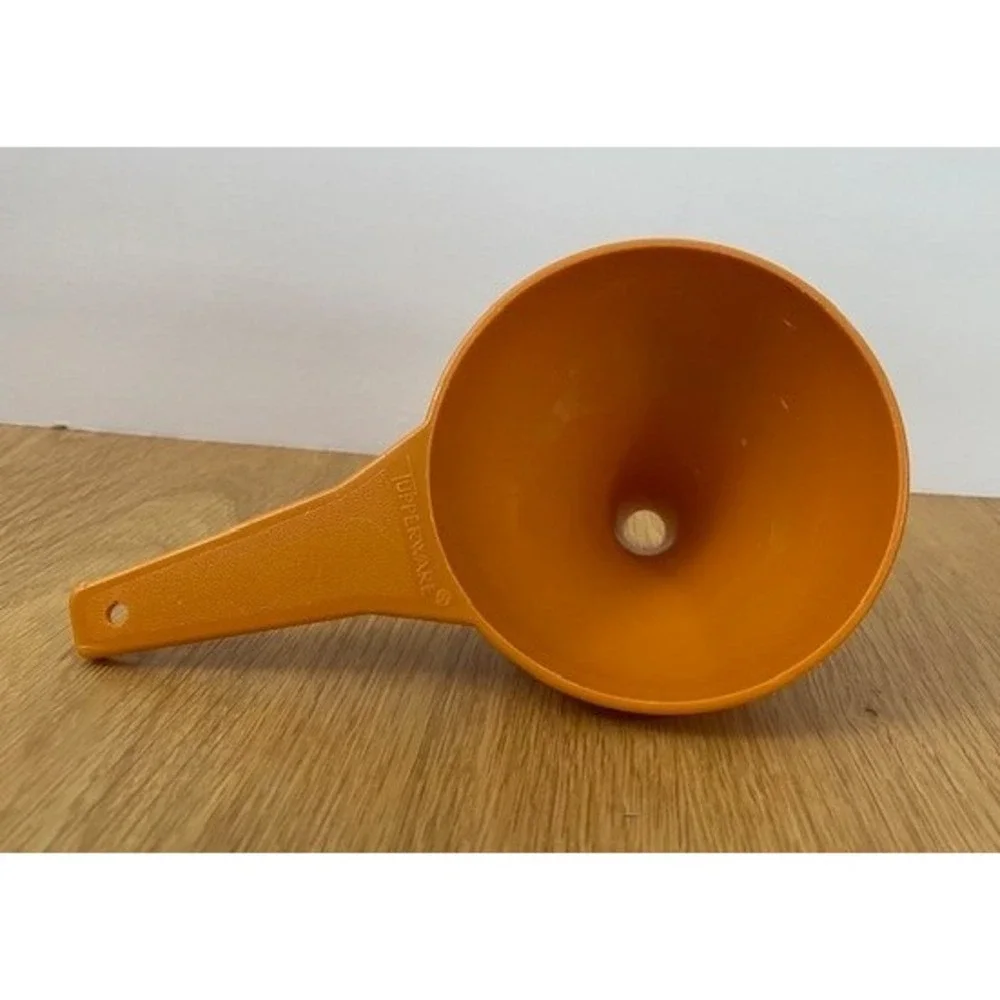 Tupperware vintage kitchen